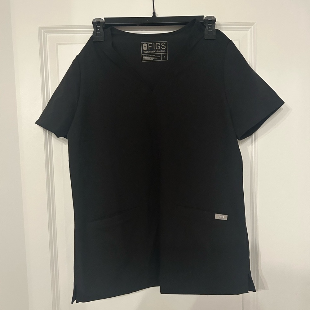 Figs women’s scrub top black